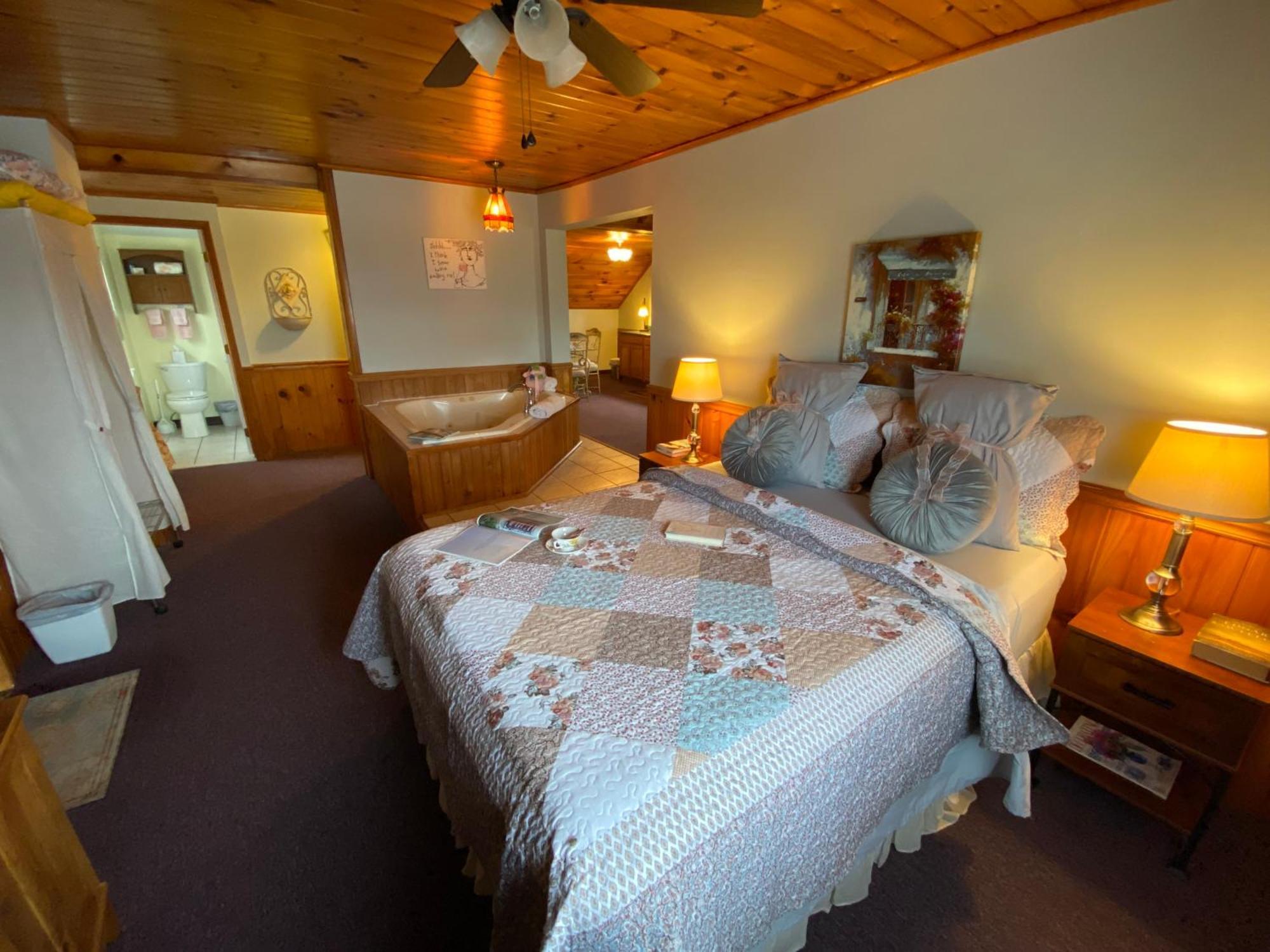 Savannah House Wine Country Inn & Cottages Himrod Екстериор снимка