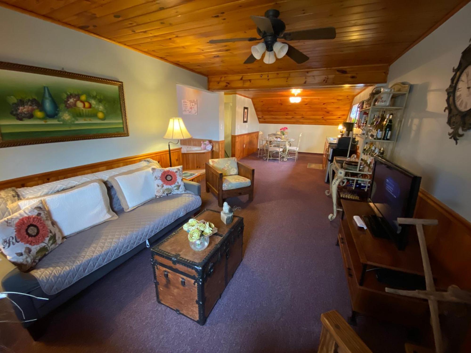Savannah House Wine Country Inn & Cottages Himrod Екстериор снимка