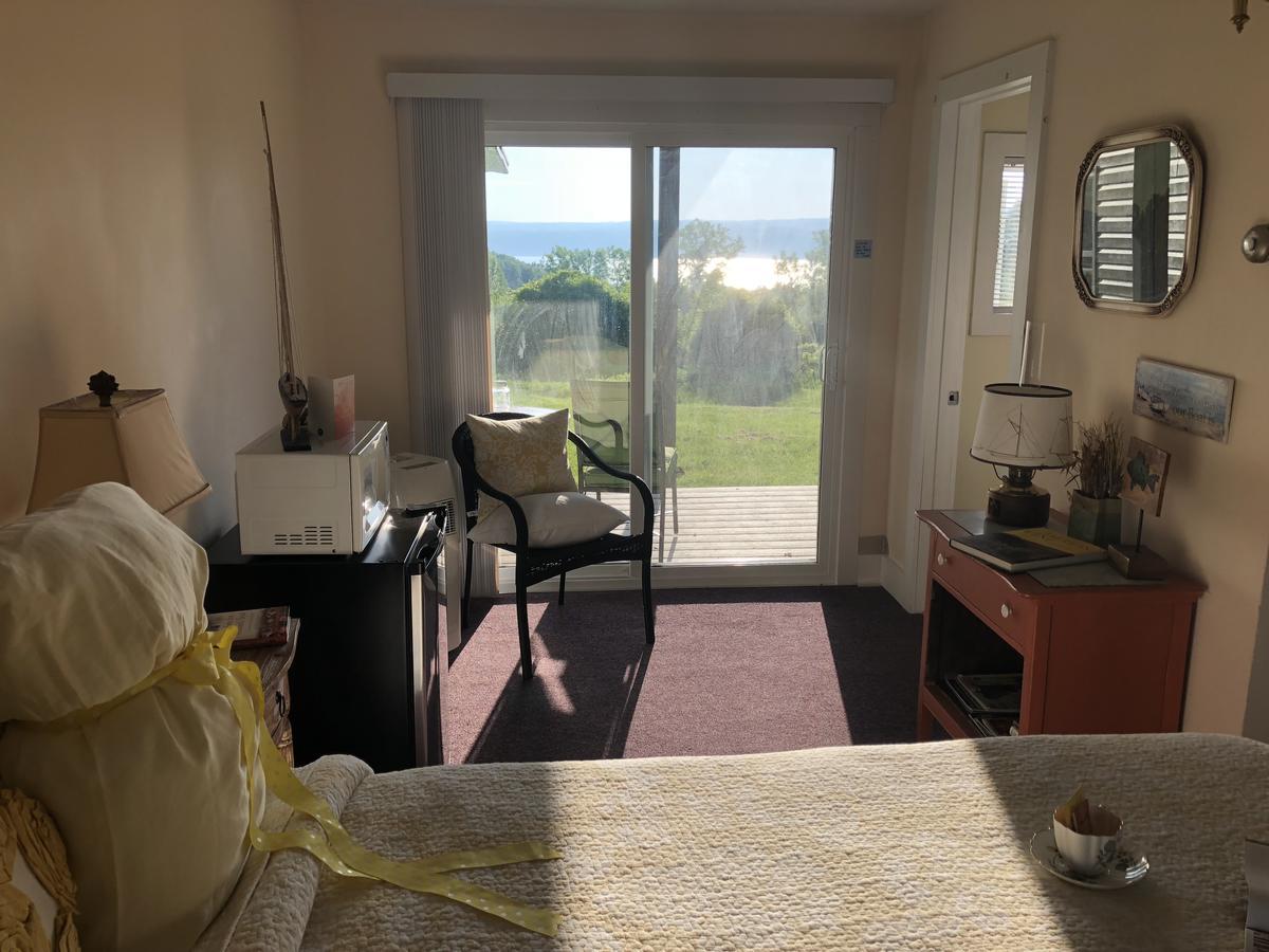 Savannah House Wine Country Inn & Cottages Himrod Екстериор снимка